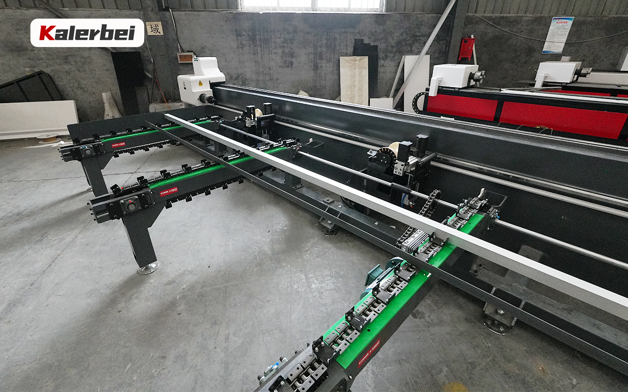 6024 semi-automatic feeding side hanging multifunctional laser pipe cutting machine